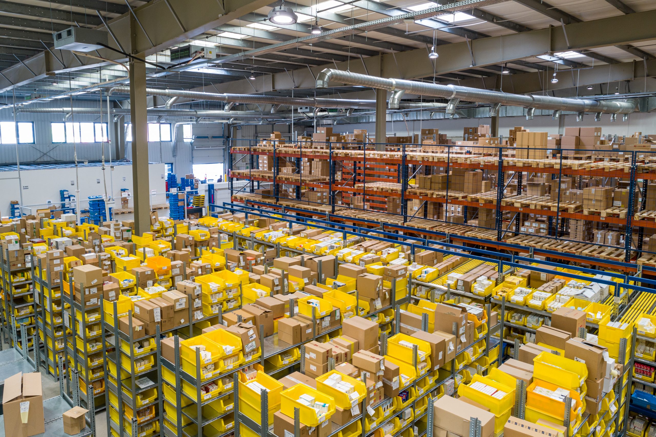 6 Basic Steps of Order Fulfillment and Challenges You Need to Know